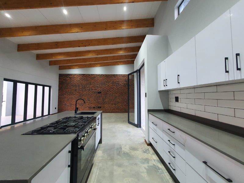 4 Bedroom Property for Sale in Palm Lakes Estate KwaZulu-Natal