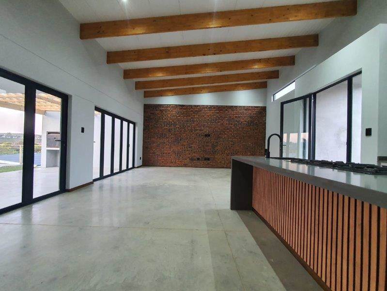 4 Bedroom Property for Sale in Palm Lakes Estate KwaZulu-Natal