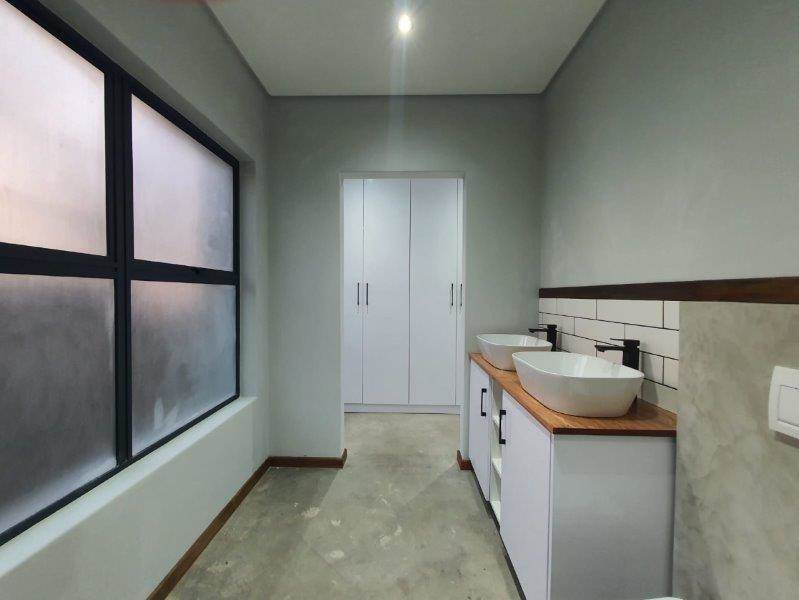 4 Bedroom Property for Sale in Palm Lakes Estate KwaZulu-Natal
