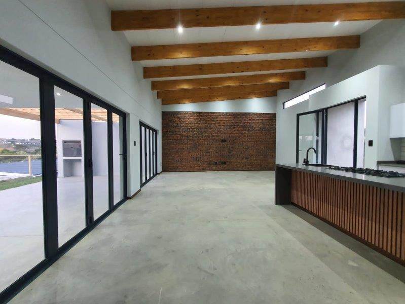 4 Bedroom Property for Sale in Palm Lakes Estate KwaZulu-Natal