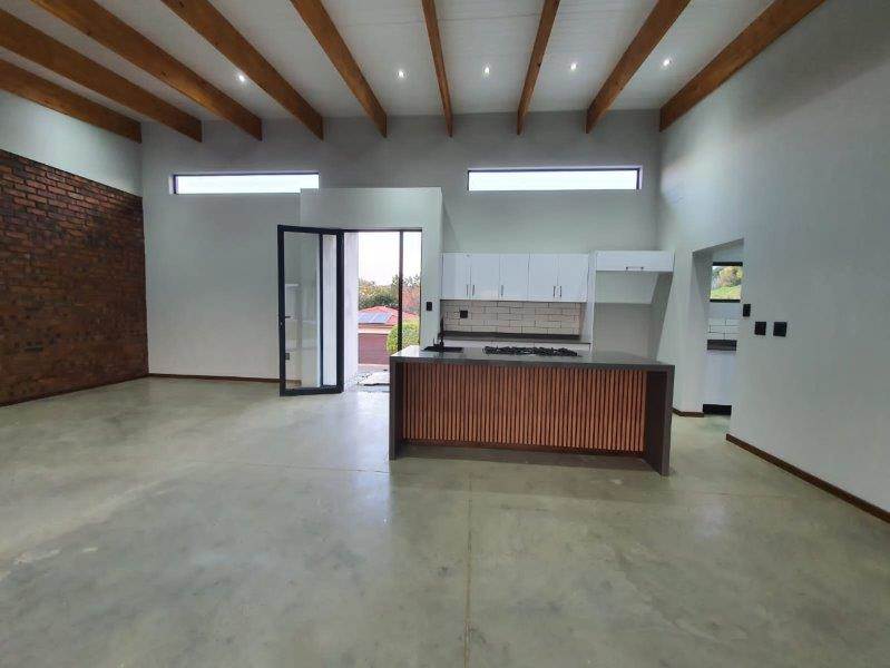 4 Bedroom Property for Sale in Palm Lakes Estate KwaZulu-Natal