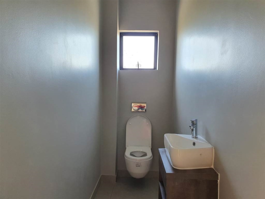 4 Bedroom Property for Sale in Palm Lakes Estate KwaZulu-Natal