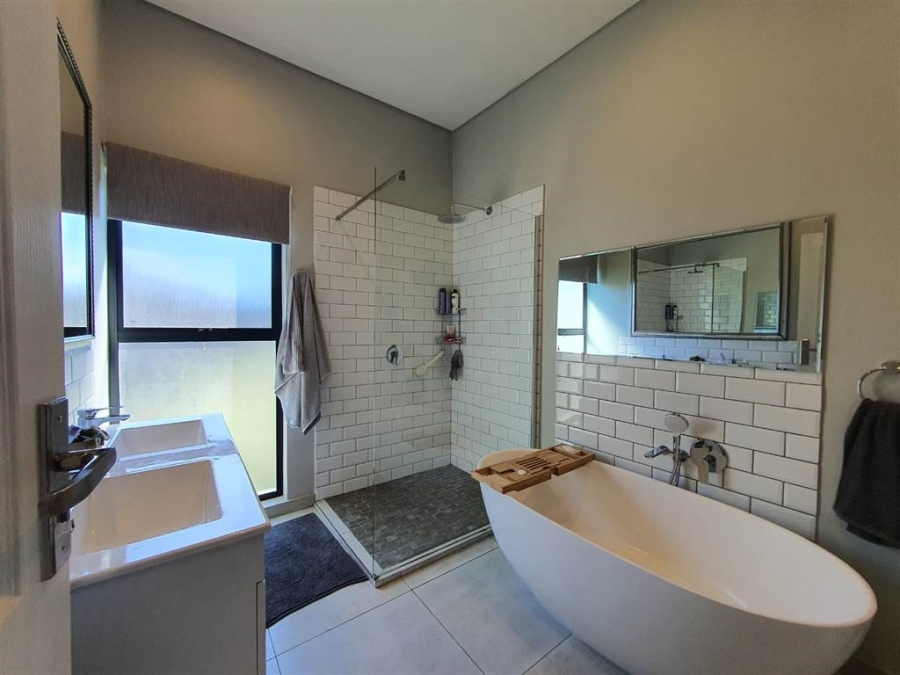 4 Bedroom Property for Sale in Palm Lakes Estate KwaZulu-Natal