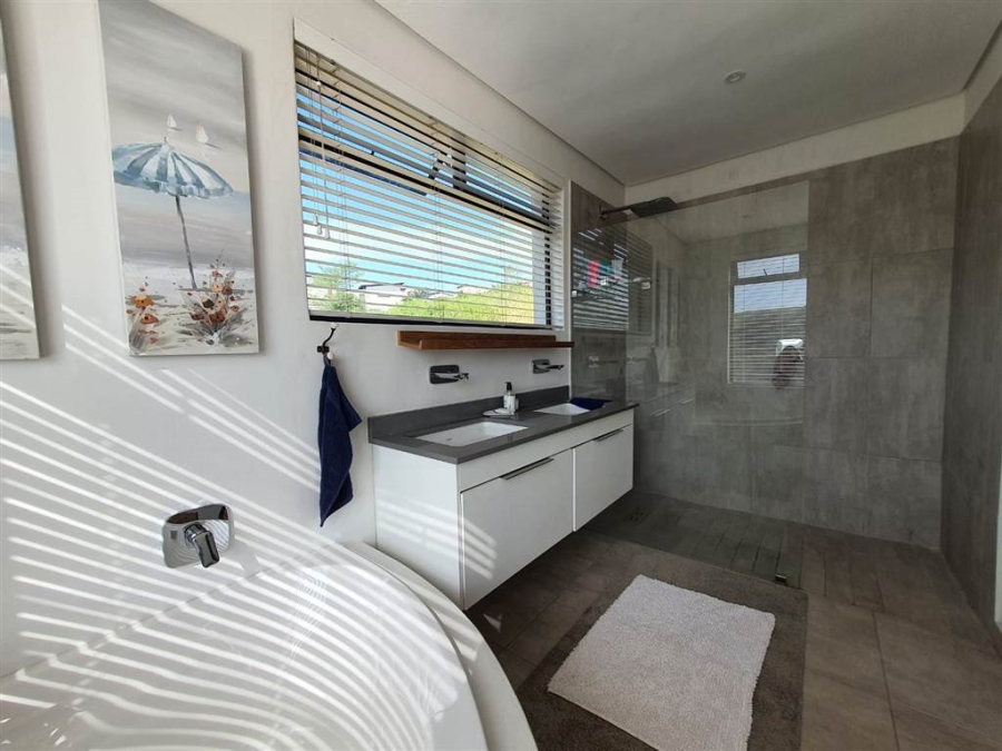 3 Bedroom Property for Sale in Palm Lakes Estate KwaZulu-Natal