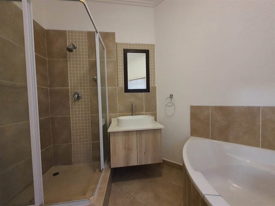 3 Bedroom Property for Sale in Palm Lakes Estate KwaZulu-Natal
