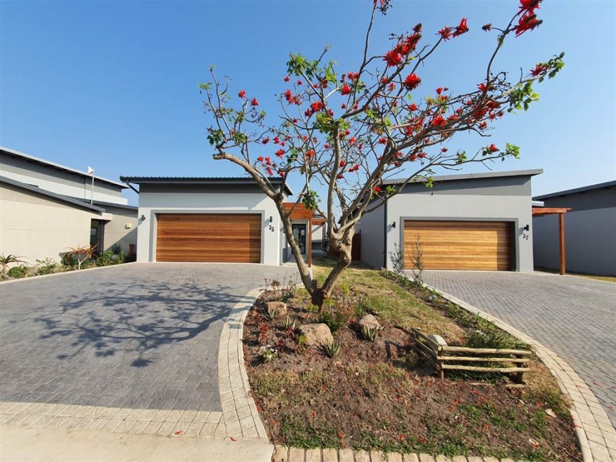 3 Bedroom Property for Sale in Palm Lakes Estate KwaZulu-Natal