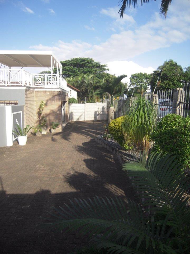 5 Bedroom Property for Sale in Port Edward KwaZulu-Natal