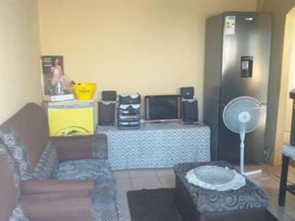 2 Bedroom Property for Sale in Mandini KwaZulu-Natal