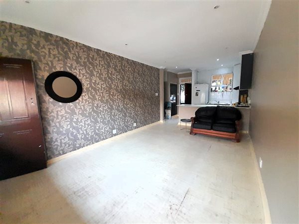 1 Bedroom Property for Sale in Windermere KwaZulu-Natal