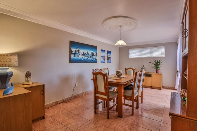 3 Bedroom Property for Sale in Amanzimtoti KwaZulu-Natal