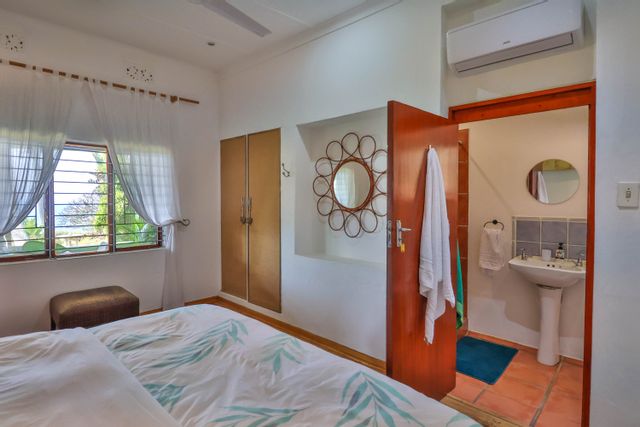 5 Bedroom Property for Sale in Amanzimtoti KwaZulu-Natal