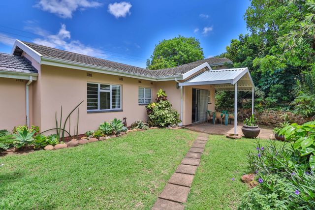 3 Bedroom Property for Sale in Athlone Park KwaZulu-Natal