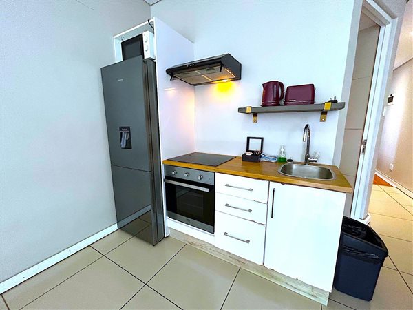 1 Bedroom Property for Sale in Point Waterfront KwaZulu-Natal