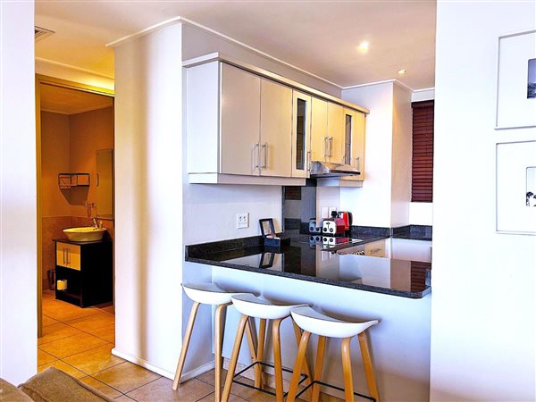 2 Bedroom Property for Sale in Point Waterfront KwaZulu-Natal