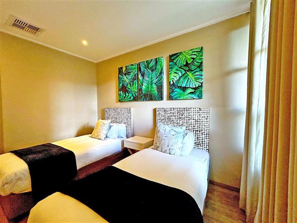 2 Bedroom Property for Sale in Point Waterfront KwaZulu-Natal