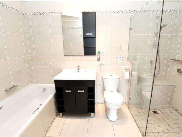 2 Bedroom Property for Sale in Bothas Hill KwaZulu-Natal