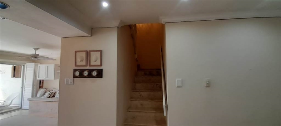 4 Bedroom Property for Sale in Umhlanga Rocks KwaZulu-Natal