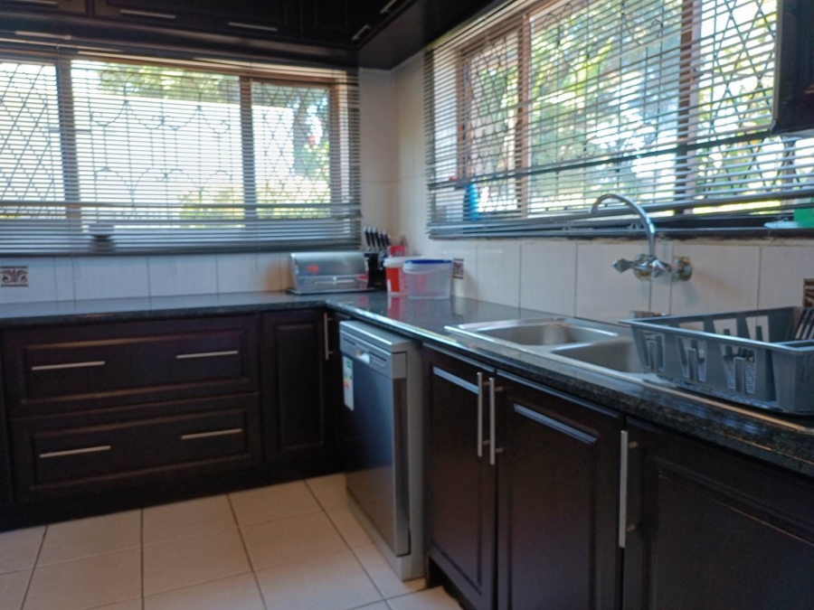 4 Bedroom Property for Sale in Athlone KwaZulu-Natal