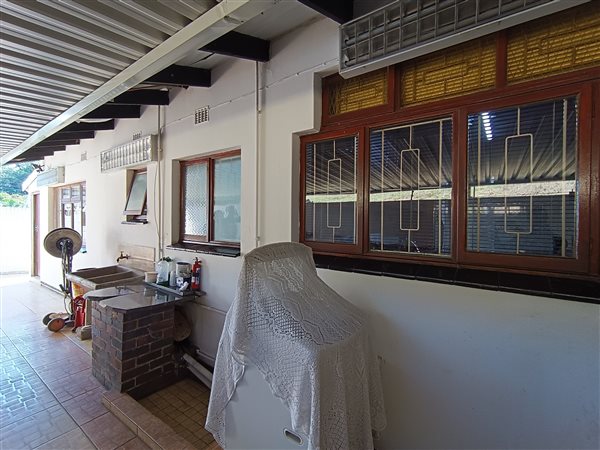 5 Bedroom Property for Sale in Kenville KwaZulu-Natal