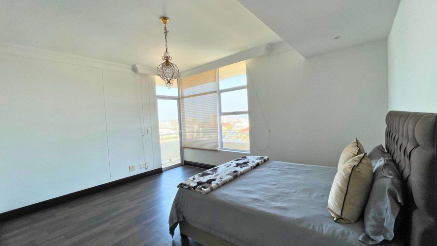 4 Bedroom Property for Sale in Essenwood KwaZulu-Natal