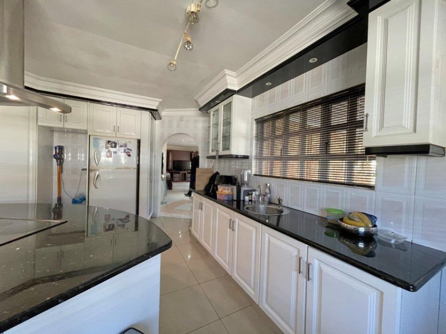 4 Bedroom Property for Sale in Mount Edgecombe KwaZulu-Natal