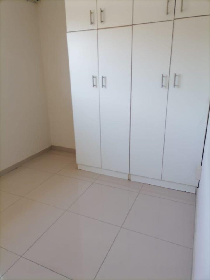 To Let 3 Bedroom Property for Rent in Grove End KwaZulu-Natal