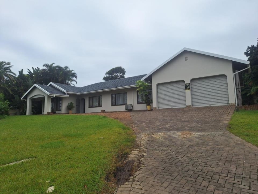 5 Bedroom Property for Sale in Uvongo KwaZulu-Natal