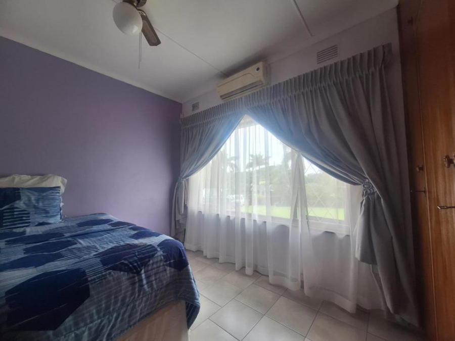 5 Bedroom Property for Sale in Uvongo KwaZulu-Natal