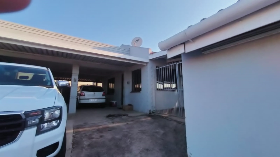 3 Bedroom Property for Sale in Woodview KwaZulu-Natal