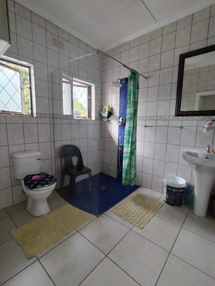 5 Bedroom Property for Sale in Marburg KwaZulu-Natal