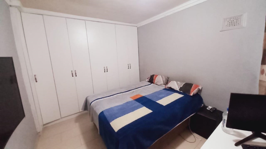 2 Bedroom Property for Sale in Sunford KwaZulu-Natal