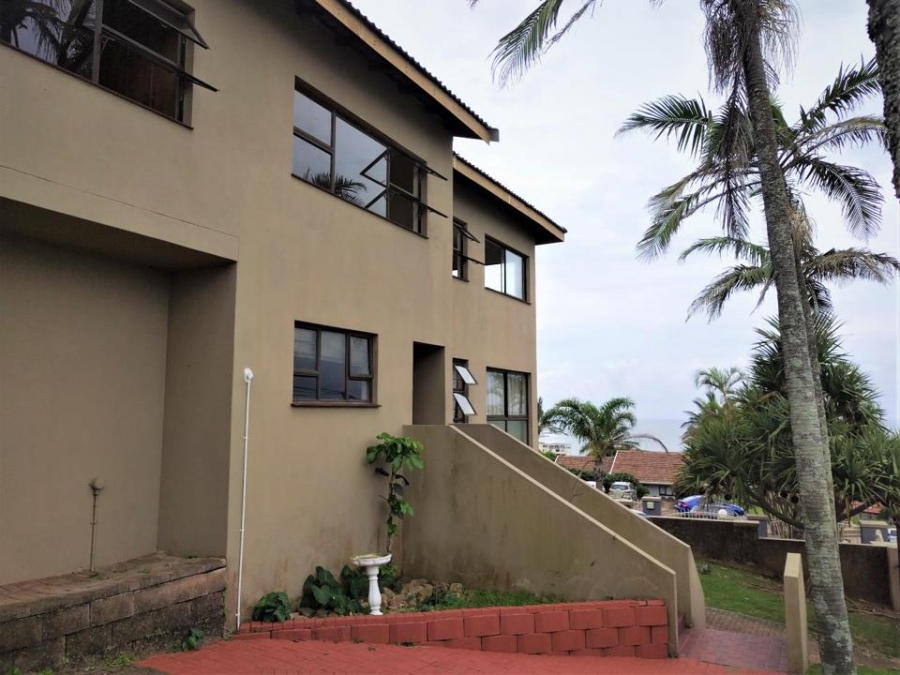 5 Bedroom Property for Sale in Margate KwaZulu-Natal