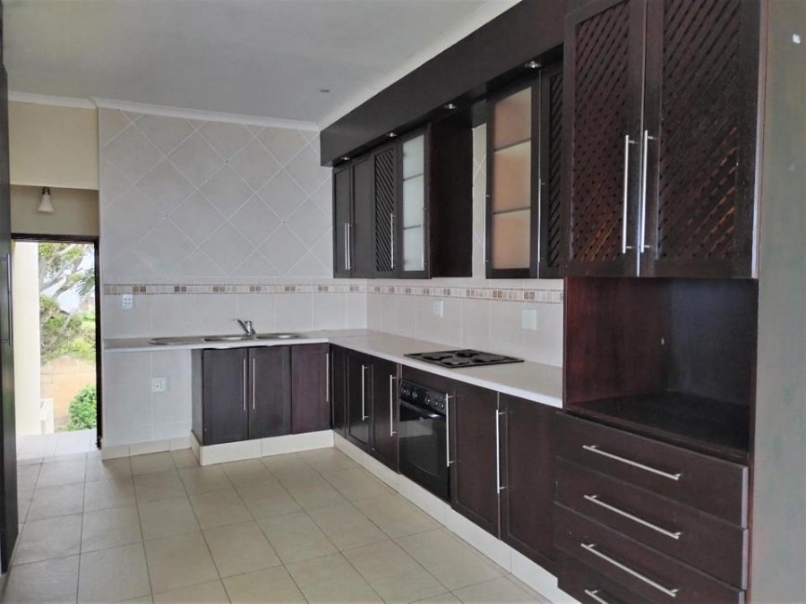 5 Bedroom Property for Sale in Margate KwaZulu-Natal