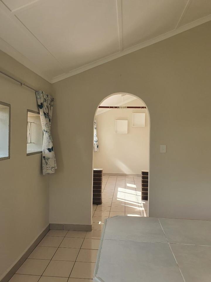 2 Bedroom Property for Sale in Port Shepstone KwaZulu-Natal