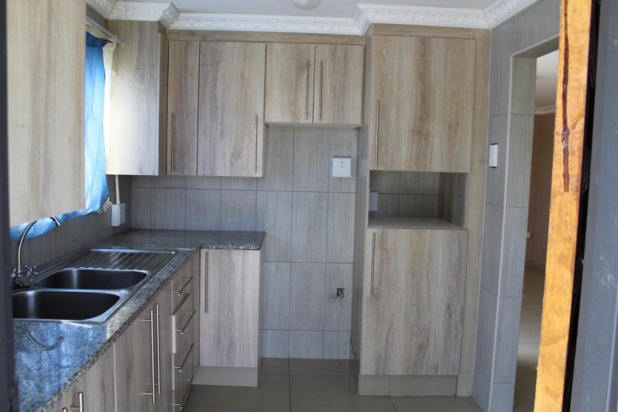 3 Bedroom Property for Sale in Colenso KwaZulu-Natal