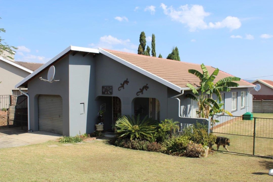 3 Bedroom Property for Sale in Modelkloof KwaZulu-Natal