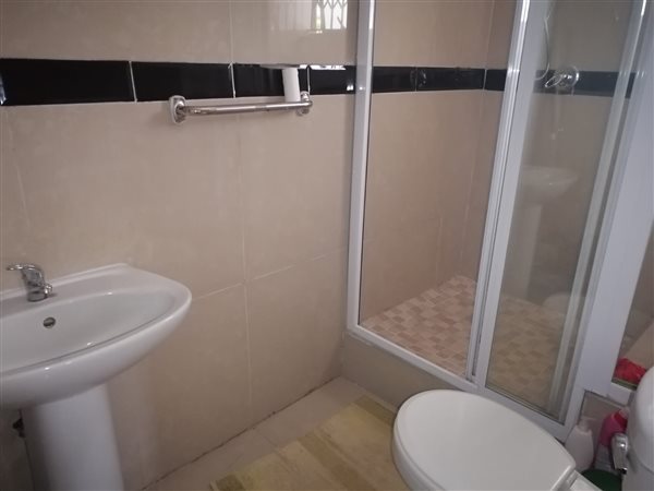 3 Bedroom Property for Sale in Savannah Park KwaZulu-Natal