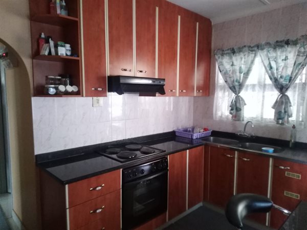 3 Bedroom Property for Sale in Savannah Park KwaZulu-Natal