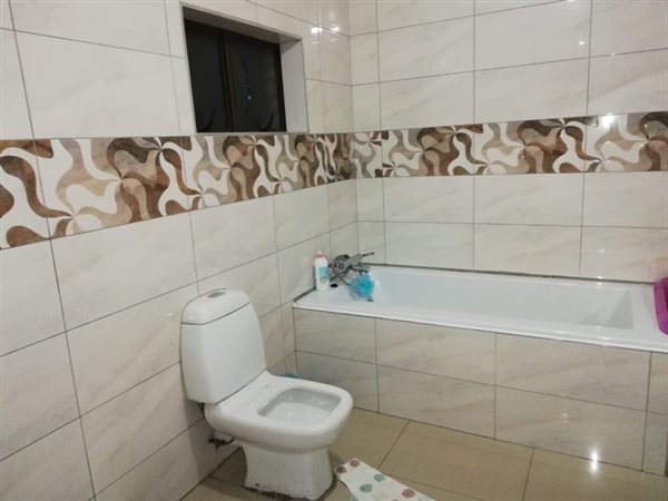 4 Bedroom Property for Sale in Woodlands KwaZulu-Natal