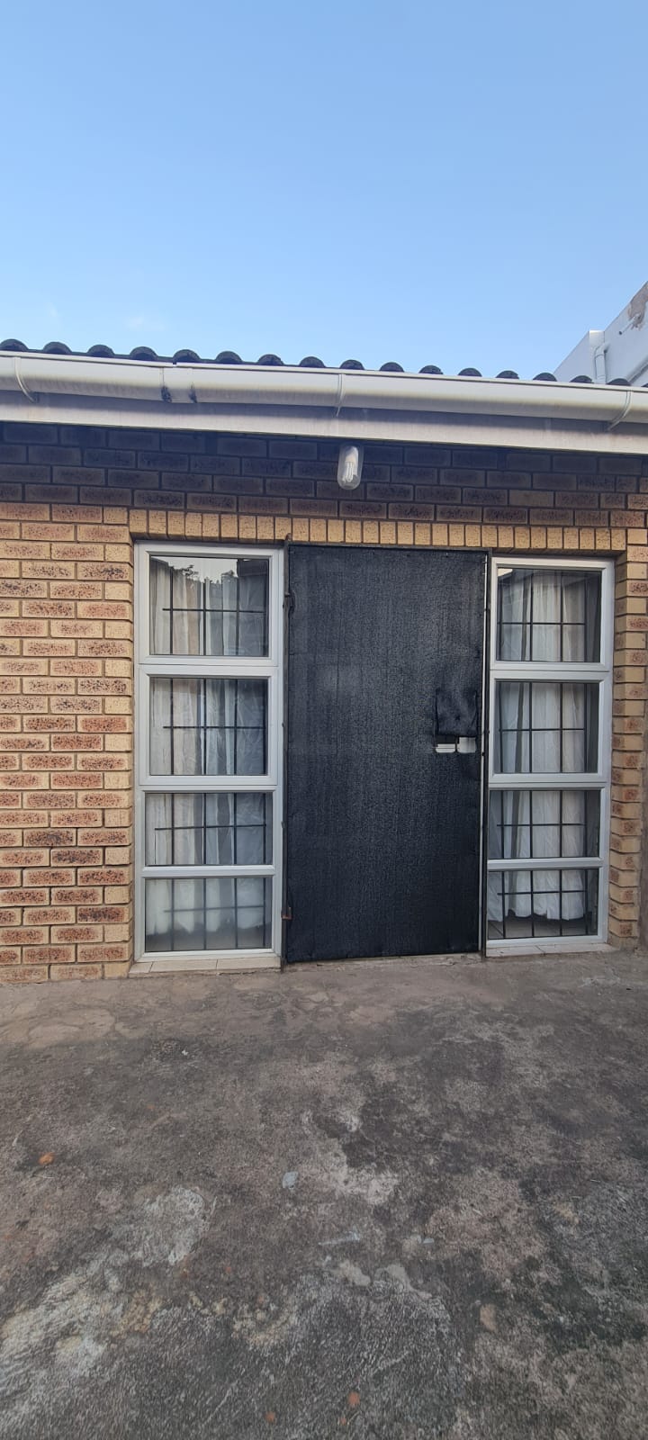 To Let 1 Bedroom Property for Rent in Parlock KwaZulu-Natal