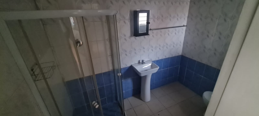 To Let 1 Bedroom Property for Rent in Parlock KwaZulu-Natal