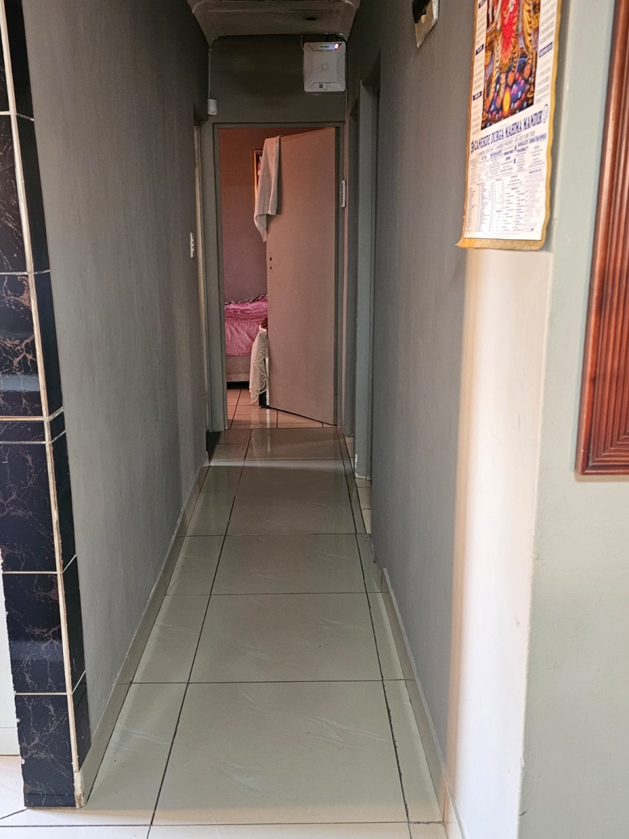 3 Bedroom Property for Sale in Northcroft KwaZulu-Natal