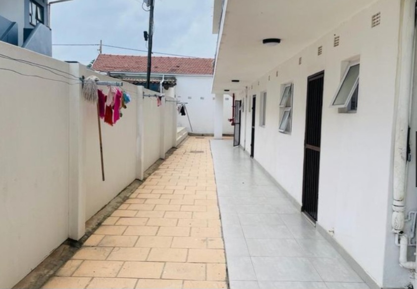 12 Bedroom Property for Sale in Bluff KwaZulu-Natal