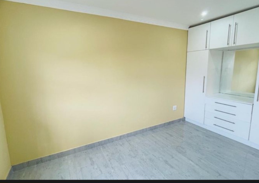 12 Bedroom Property for Sale in Bluff KwaZulu-Natal