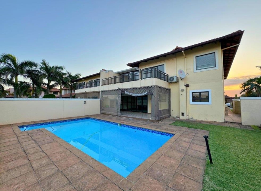 8 Bedroom Property for Sale in Izinga Estate KwaZulu-Natal