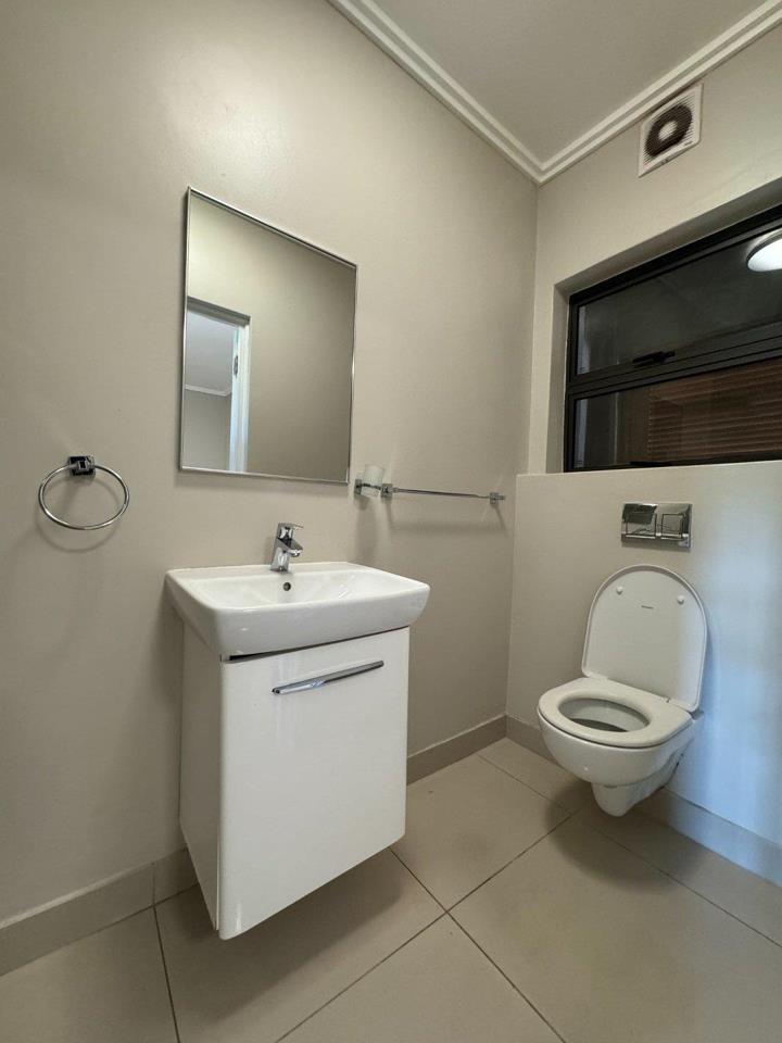 1 Bedroom Property for Sale in Umhlanga Ridge KwaZulu-Natal