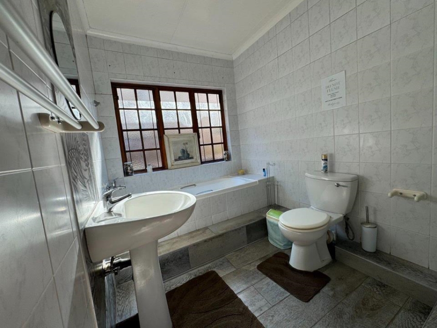 9 Bedroom Property for Sale in Herrwood Park KwaZulu-Natal