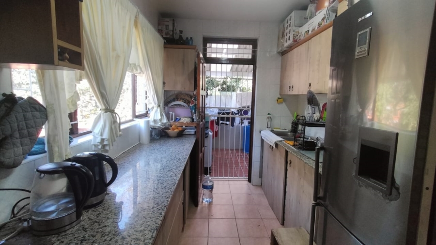 3 Bedroom Property for Sale in Essenwood KwaZulu-Natal