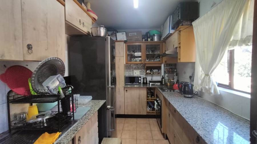 3 Bedroom Property for Sale in Essenwood R1 495 000. 22 Jul 2024