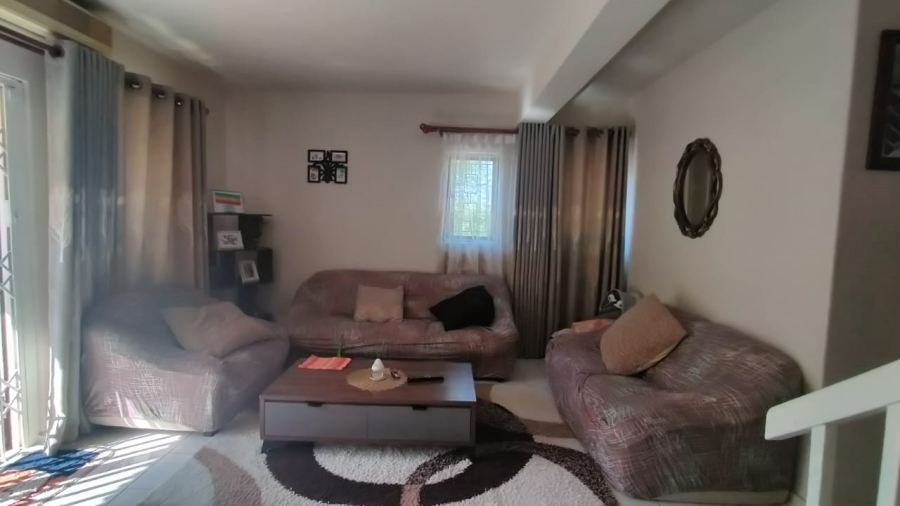 3 Bedroom Property for Sale in Essenwood KwaZulu-Natal